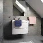 éva 3*